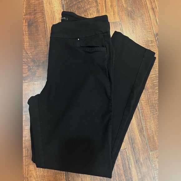 Counterpart Stretchy Skinny Casual Black Slacks with Gold Detailing on Pockets. - Picture 3 of 10